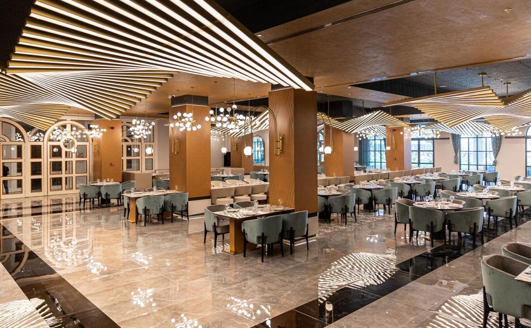 אלאניה Serenity Queen Hotel מראה חיצוני תמונה