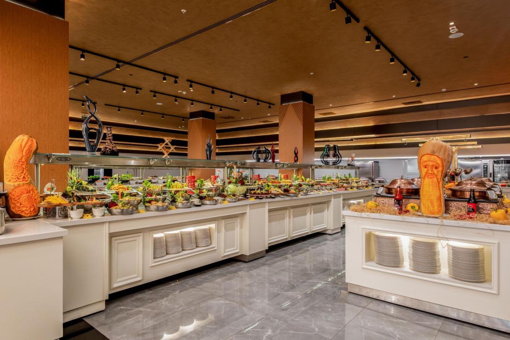אלאניה Serenity Queen Hotel מראה חיצוני תמונה