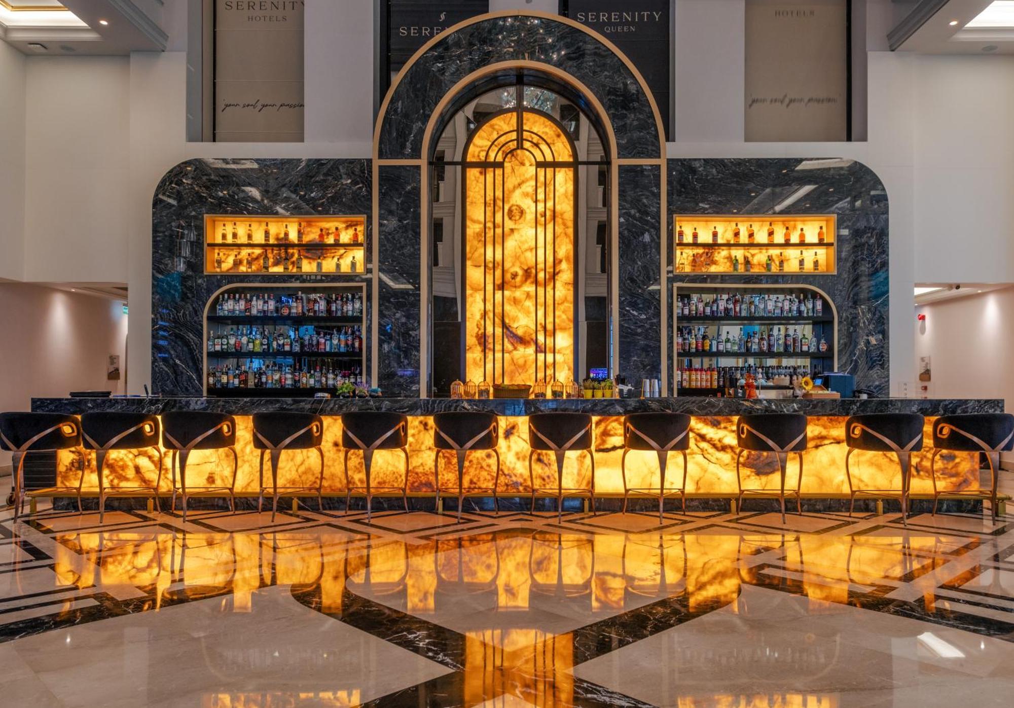 אלאניה Serenity Queen Hotel מראה חיצוני תמונה