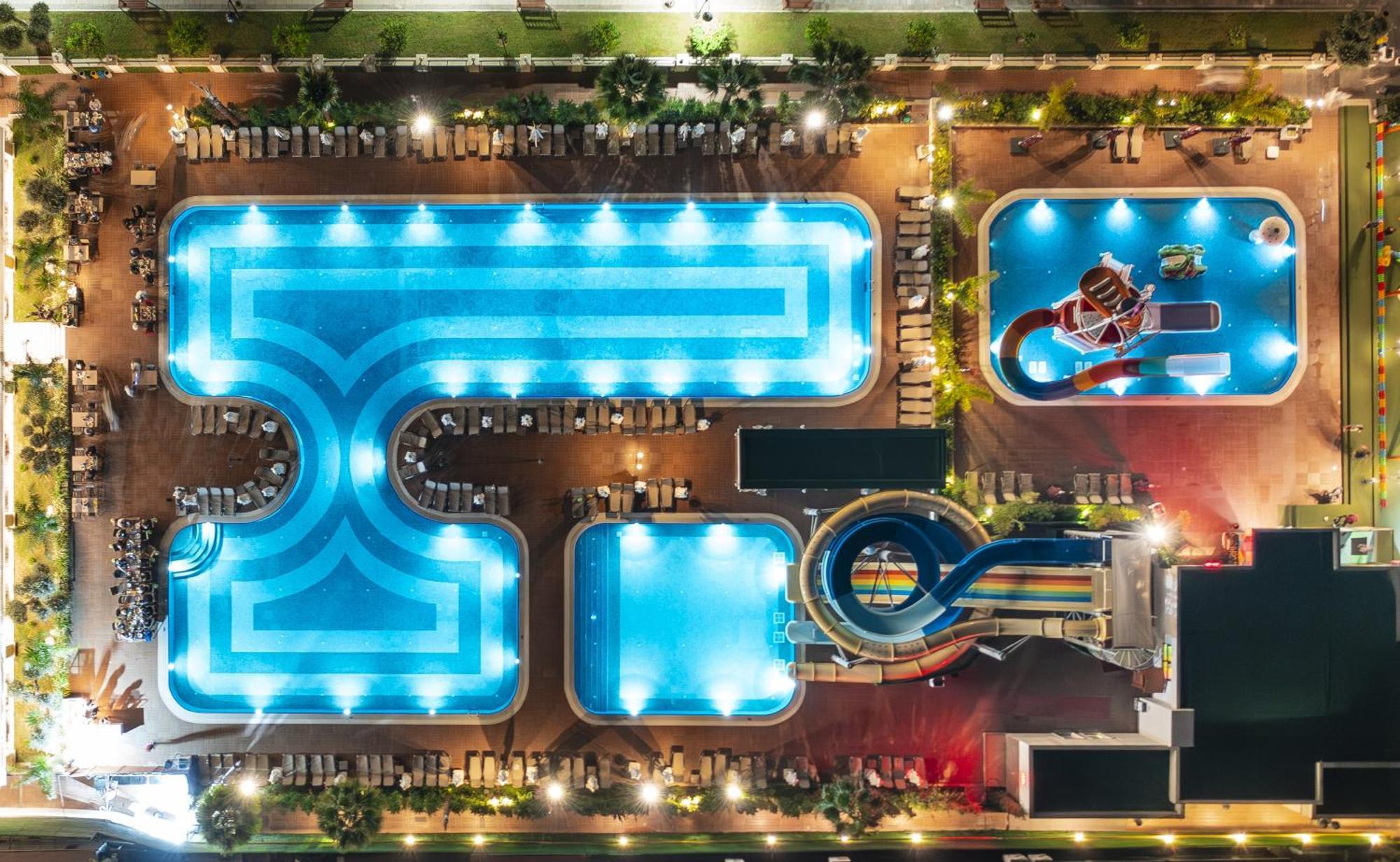 אלאניה Serenity Queen Hotel מראה חיצוני תמונה