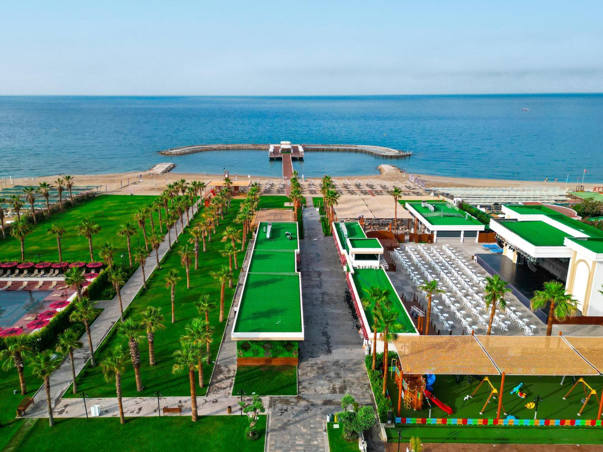 אלאניה Serenity Queen Hotel מראה חיצוני תמונה